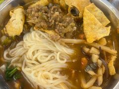 -柳州肥姨妈大骨螺蛳粉(沙河店)