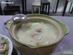 老鸭馄饨汤-老品芳