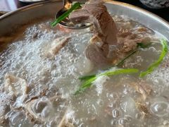 -老石黑山羊毛驴肉火锅(金凯广场店)