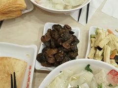 -琴岛顺天馄饨(营口路市场店)