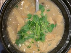 超鸡砂锅粥-唔止卤嘢·潮州府城菜(鹭江店)