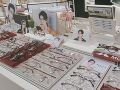 -沫芮眼镜·蔡司·依视路·尼康明月(环创店)