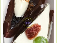 葡萄无花果奶油蛋糕-black rainbow coffee
