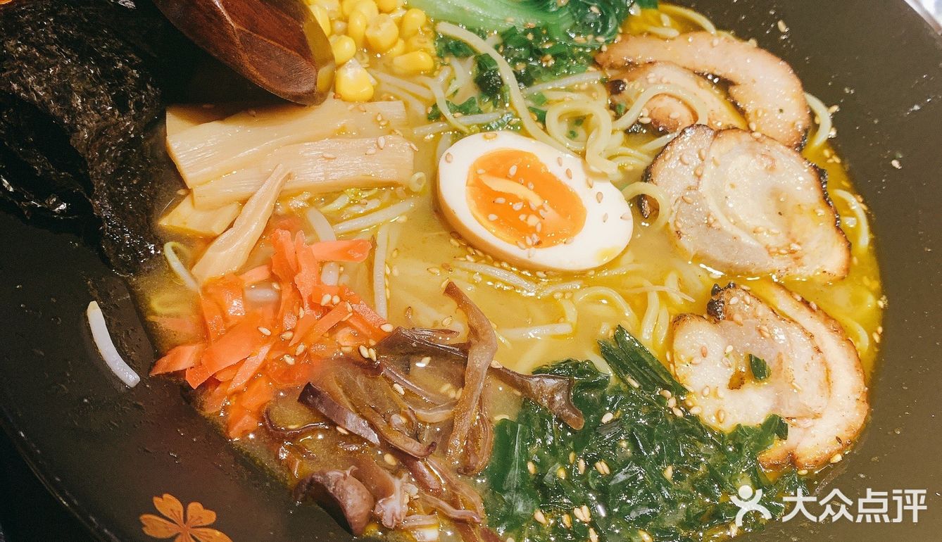 烤活鳗鱼 还会动