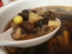 罗汉汤-功德林(南京西路店)
