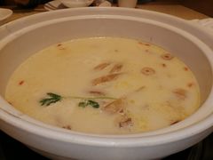 -煲大王猪肚鸡·椰子鸡火锅(红谷滩万达店)