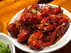 -琥珀老六龙虾(四里河店)