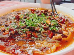 -洪霞餐馆·川菜·鲜货现炒(两江春城店)