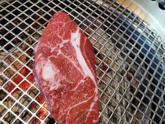 -铭牛烧肉·和牛海鲜自助(高新月牙湖店)