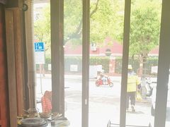 -釜山火炉·海鲜烤肉(紫藤路店)