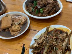-山里人家土菜馆(茅山店)