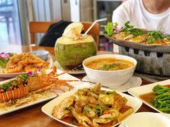 -两兄弟Song Pee Nong(2号店)
