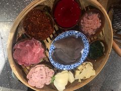 -董眼镜火锅(洪崖洞总店)