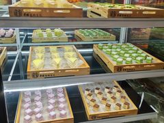 -黑金·寻焰自助百汇·烤肉·火锅(中街店)