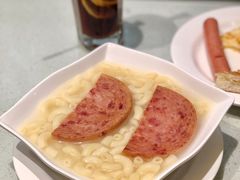 餐肉煎蛋通粉-香港新发烧腊茶餐厅(万象店)