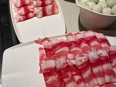 -海底捞火锅鲜切牛肉主题店(长寿路店)