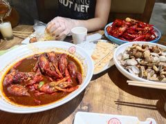 十三香小龙虾-叶派龙虾•招牌香辣蟹·海鲜(中海国际店)