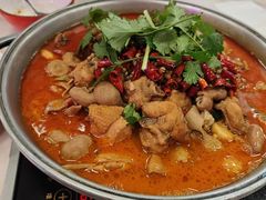 -彭记铁锅肥肠(东四总店)