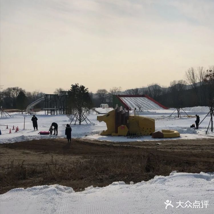 摩登隧道大滑梯藏身在这哦！你还不想来看看？