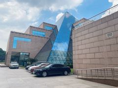 -上海市龙华烈士陵园