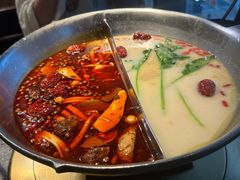 -湊湊火锅·茶憩(新中关购物中心店)
