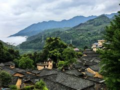 -头上红煨盐鸡·非遗院子餐厅