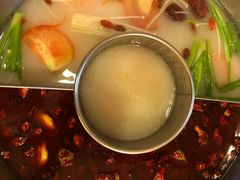 -家乡重庆火锅店