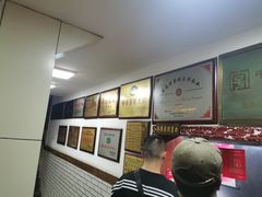 -建新园过桥米线(宝善街店)