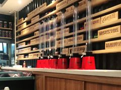大堂-木屋烧烤(万德庄店)