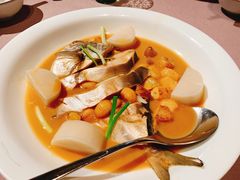 家烧鲳鱼-新荣记(BFC外滩金融中心店)