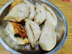 -黄阿姨锅贴大王(万航渡路店)