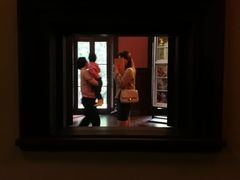 -Nathalie Djurberg与Hans Berg“牛皮纸包裹的月亮”-Prada荣宅当季展览
