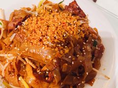 -新大咀港式茶餐厅(宝山万达店)