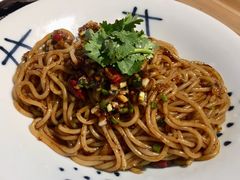 素拌粉-一灌煨汤(世茂店)
