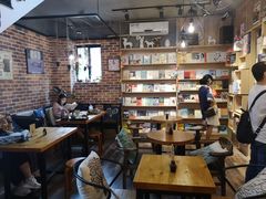店内环境-晓风书屋(大学路店)