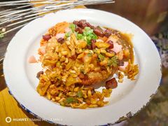 -包整·丝娃娃(一览甲秀楼风景店)