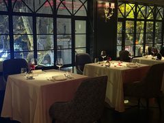 -弦月窗LUNETTE BY AMANDA(复兴路店)