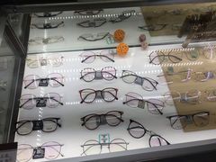 -视野联行眼镜蔡司·依视路官方授权店(顺城店)