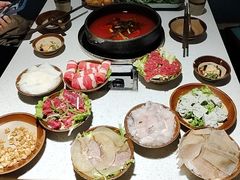 -贵府酸汤牛肉火锅·贵州老字号(飞山街店)