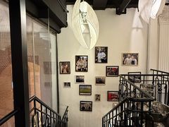 -LESCEDARS Brasserie Bistro香柏树