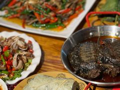 -李双猪·小龙虾·烧烤·羊肉煲(乐山店)