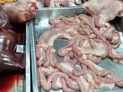 -标记美食新鲜猪杂(兴南大道店)