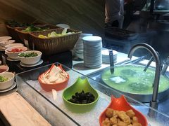-元素自助餐厅·生蚝·海鲜·刺身(萝岗汇华希尔顿逸林酒店)