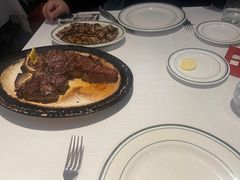 -Wolfgang’s Steakhouse 沃夫冈牛排馆(上海白玉兰广场店)