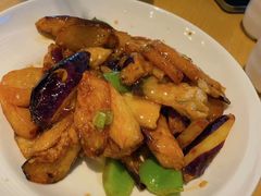 地三鲜-关东小磨东北菜(上海长风大悦城店)
