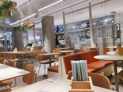 -老乡鸡(上海白玉兰广场店)