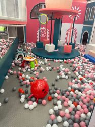 -萌卡Kids共享玩具(方糖店)