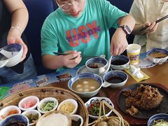 -包整·丝娃娃(一览甲秀楼风景店)