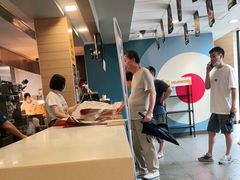 -麦当劳(乳山路店)