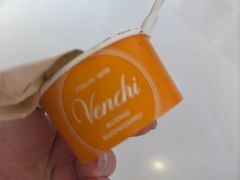 -VENCHI闻绮(北京合生汇店)